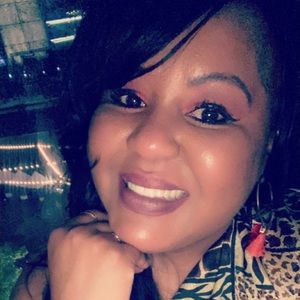 Meet your Posher, Danya